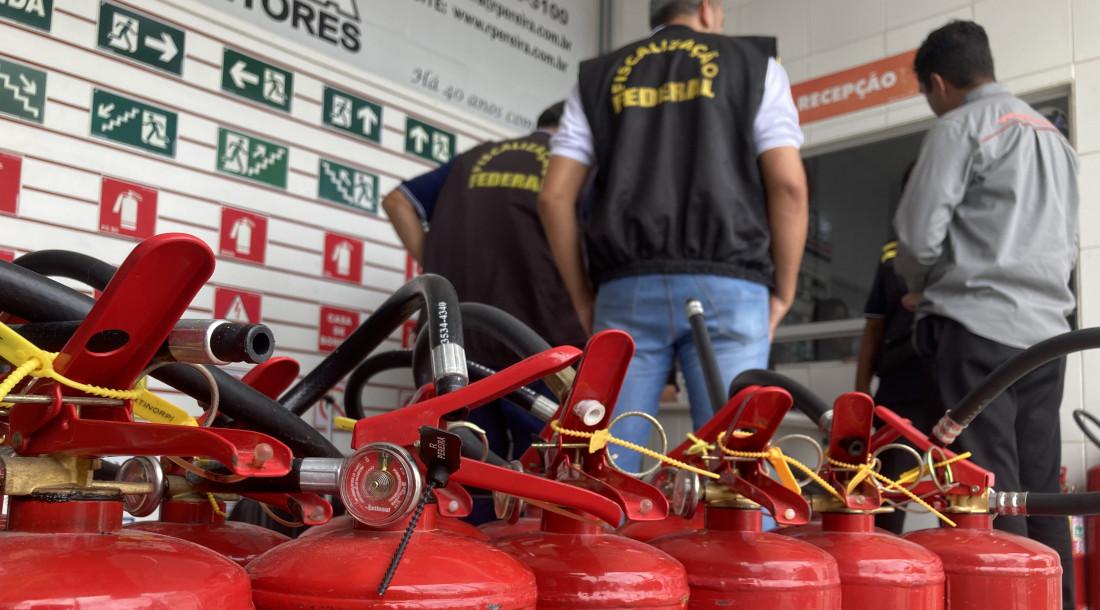ITPS fiscaliza empresas que comercializam extintores de incêndio