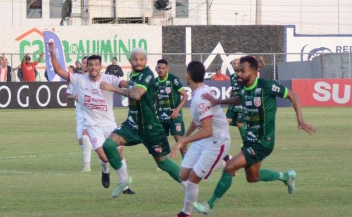 Lagarto e Sergipe ficam no empate de 1 a 1 no jogo de ida das semifinais do campeonato sergipano