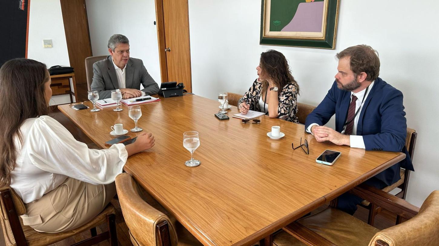 Marcio Macedo fala de avanços das políticas públicas no Brasil e do respeito a movimentos sociais