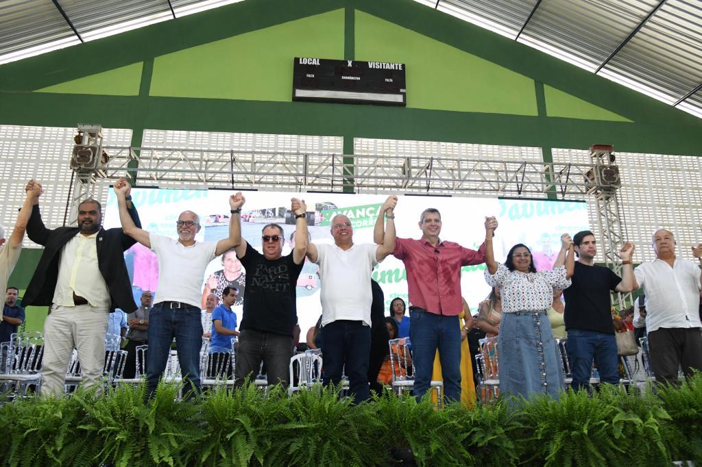 Ministro Márcio Macedo participa de lançamento de pacote de obras em Nossa Senhora do Socorro