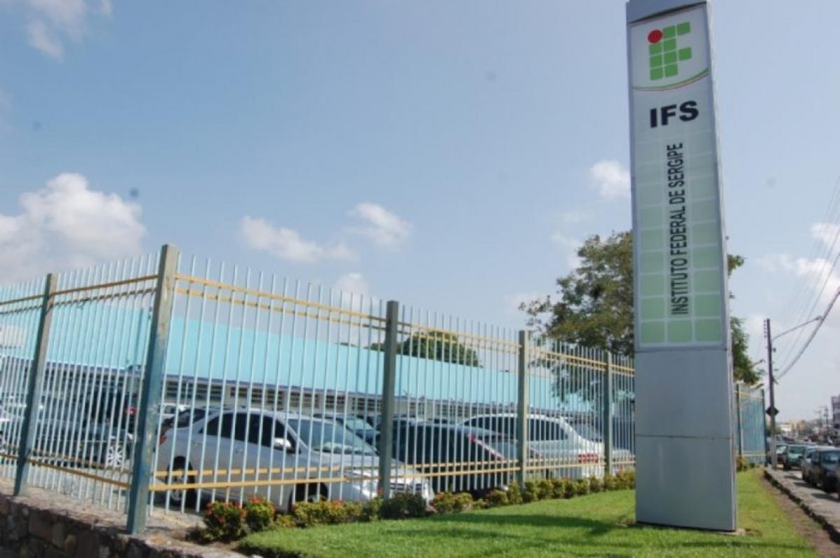 Professores e técnicos administrativos do IFS estão em greve