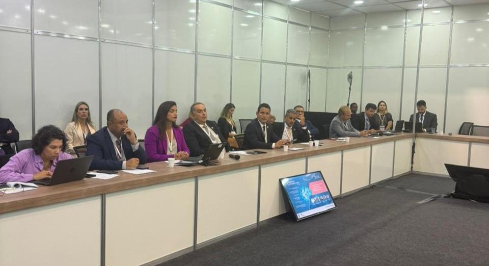 Representantes da SSP participam da LAAD Security & Defence 2024
