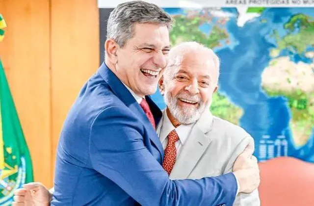 Rogério Carvalho se reúne com o presidente Lula para discutir temas importantes para Sergipe e o Brasil