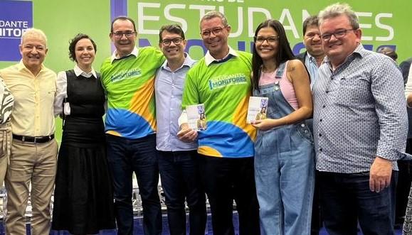 Sistema Fecomércio firma convênio com a Seduc para profissionalizar 3,2 mil jovens do ensino médio