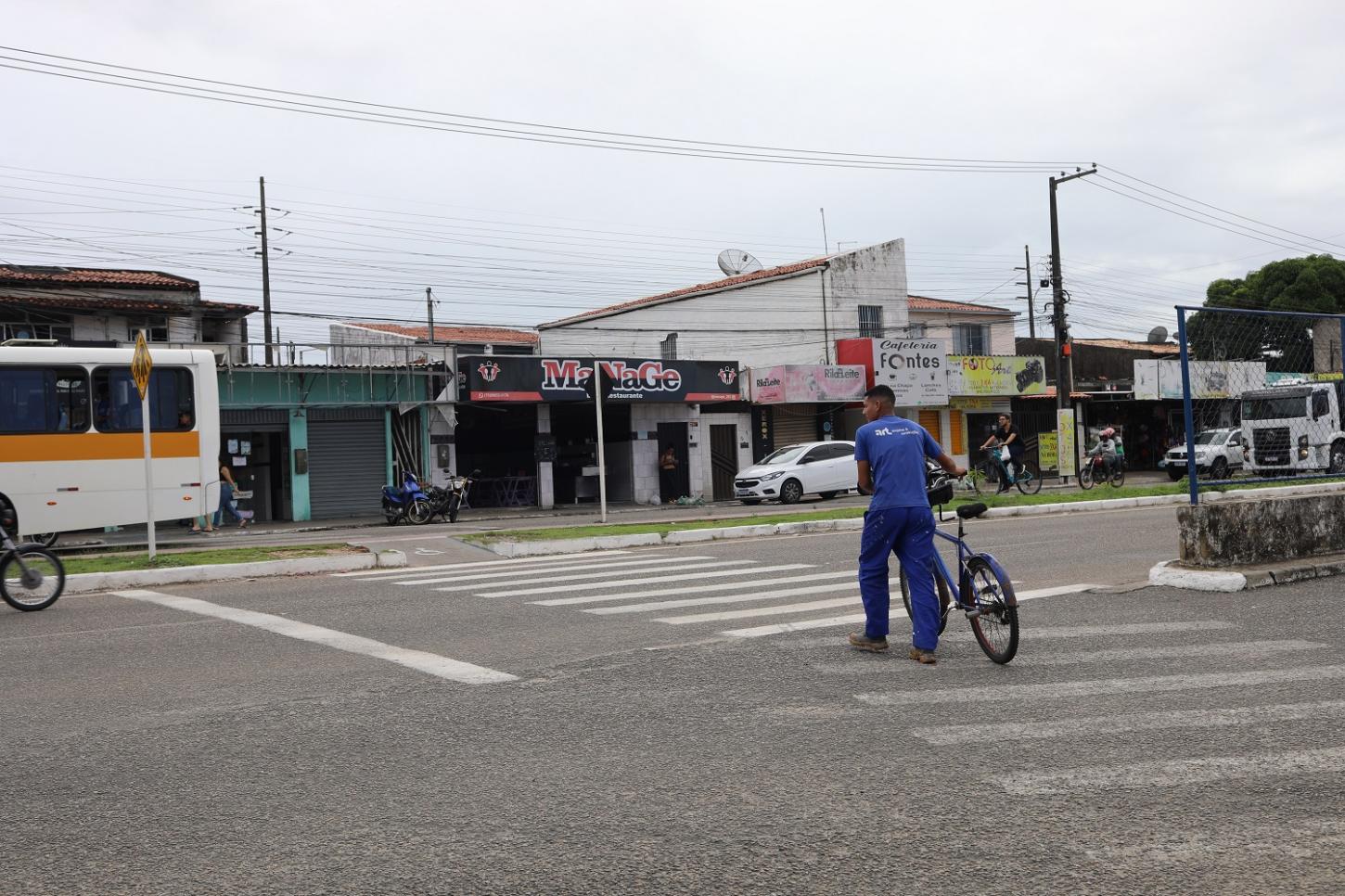 UFS e PMSC firmam acordo para instalação de semáforos em frente à instituição
