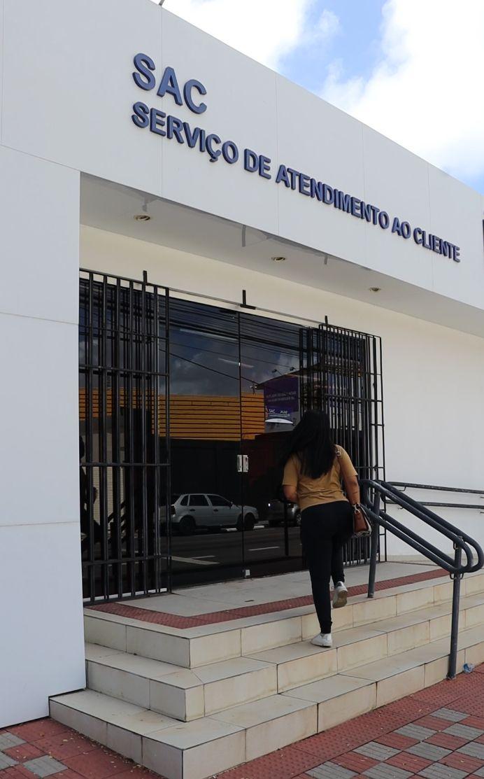 Água de poço artesiano distribuída pela Prefeitura de Simão Dias é imprópria para beber, diz ITPS