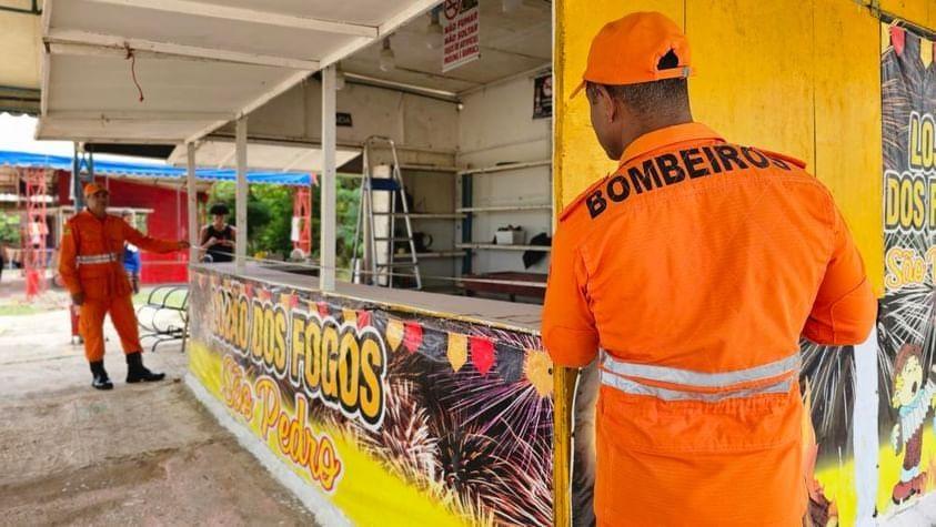 CBM inicia vistorias para regularização de barracas que comercializam fogos de artifício