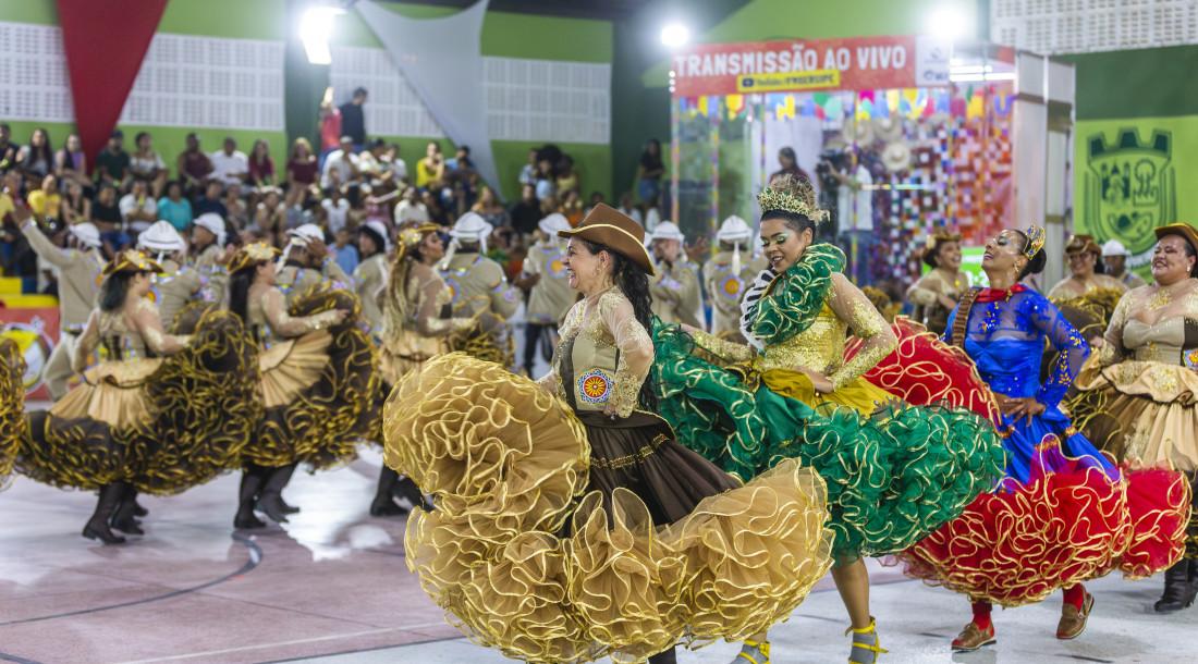 Editais para concursos de Rei e Rainha do Forró encerram na sexta-feira