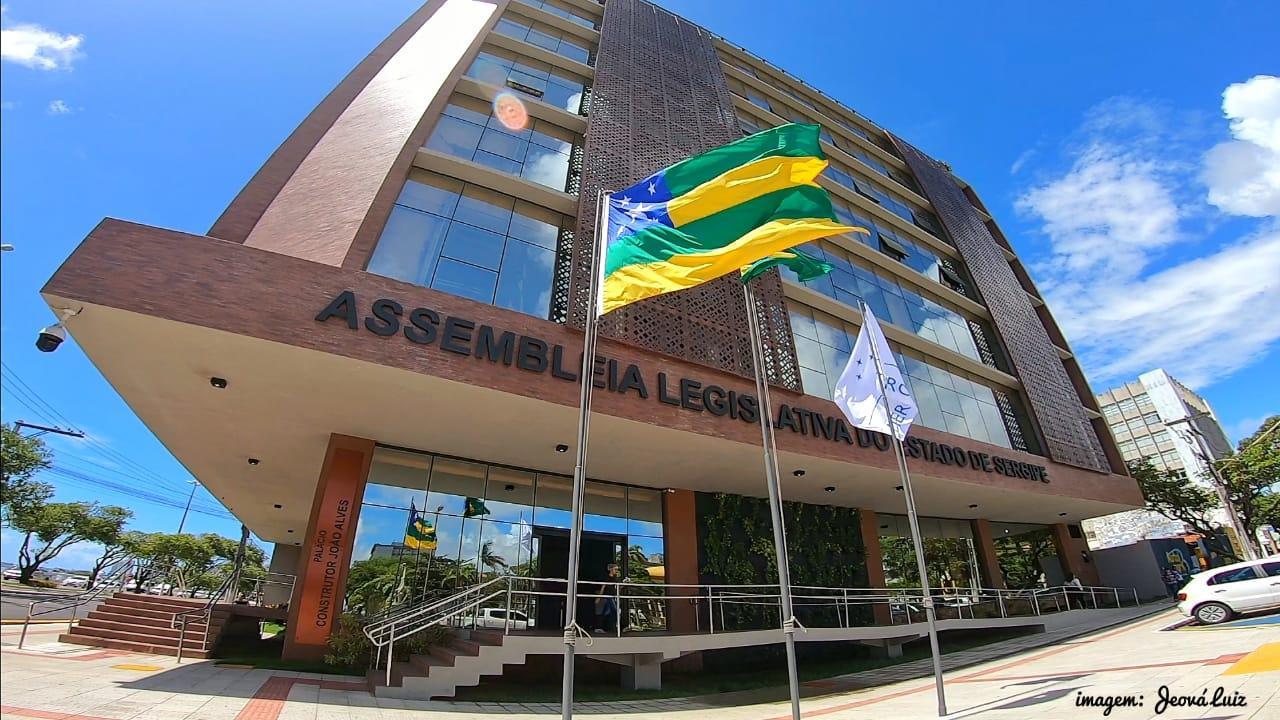 Encontro do Fórum de Comissões de Constituição e Justiça e de Redação Final recebe em Sergipe deputados de todo país