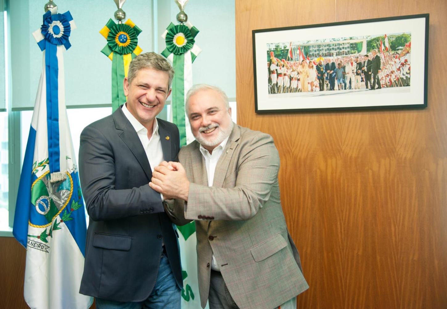 Senador Rogério Carvalho segue empenhado pela volta da Petrobras para Sergipe