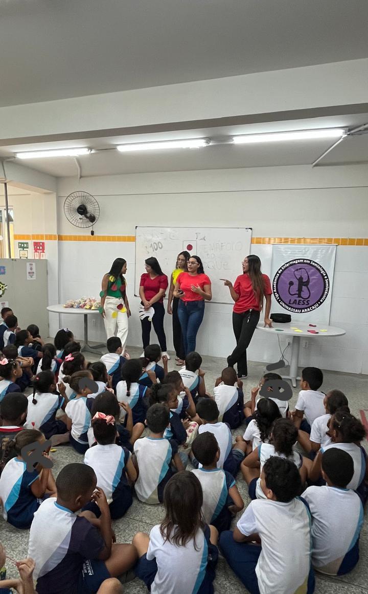 UNINASSAU realizou ação de conscientização sobre o Maio Laranja