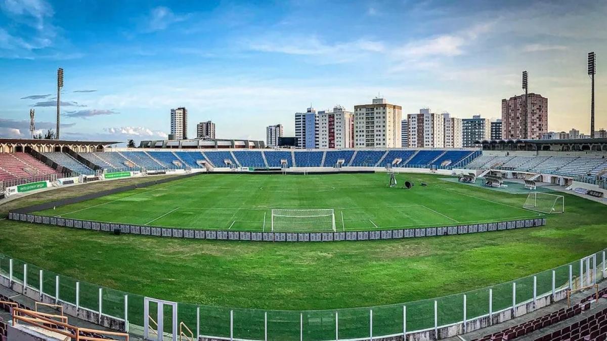 Confiança inicia venda de ingressos para duelo contra o CSA