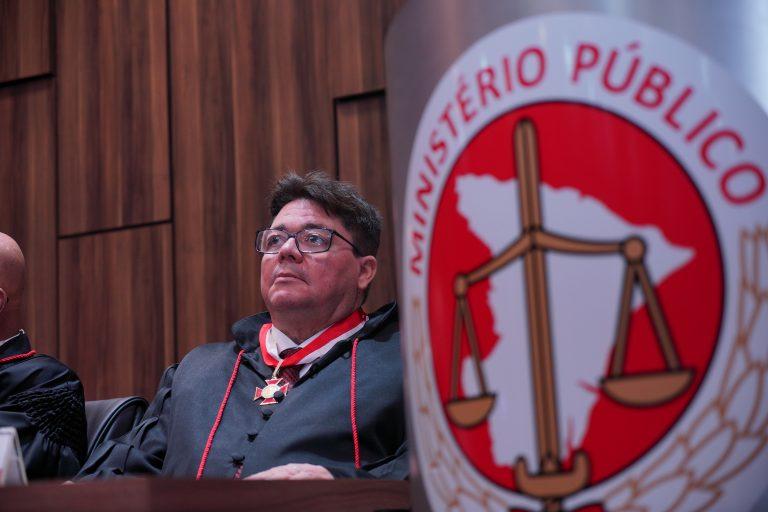 Eduardo Lima de Matos é empossado no cargo de Procurador de Justiça