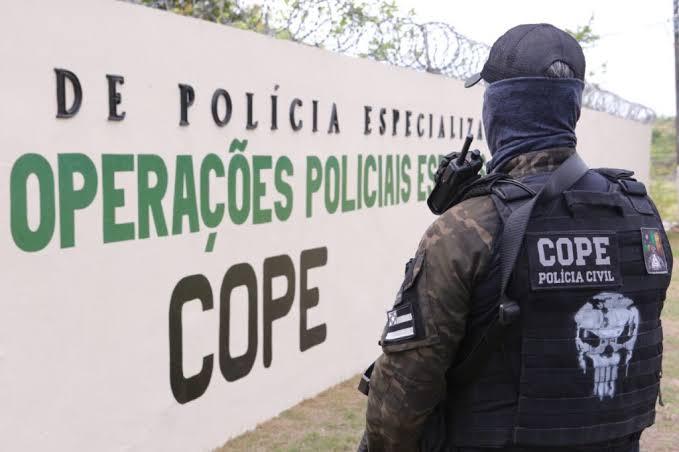 Operação conjunta cumpre mandados de prisão e busca e apreensão contra investigados por tráfico de armas e munições