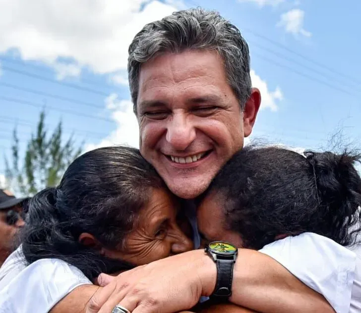 Rogério Carvalho destaca importância de lei sancionada por Lula sobre o enfrentamento à violência de gênero