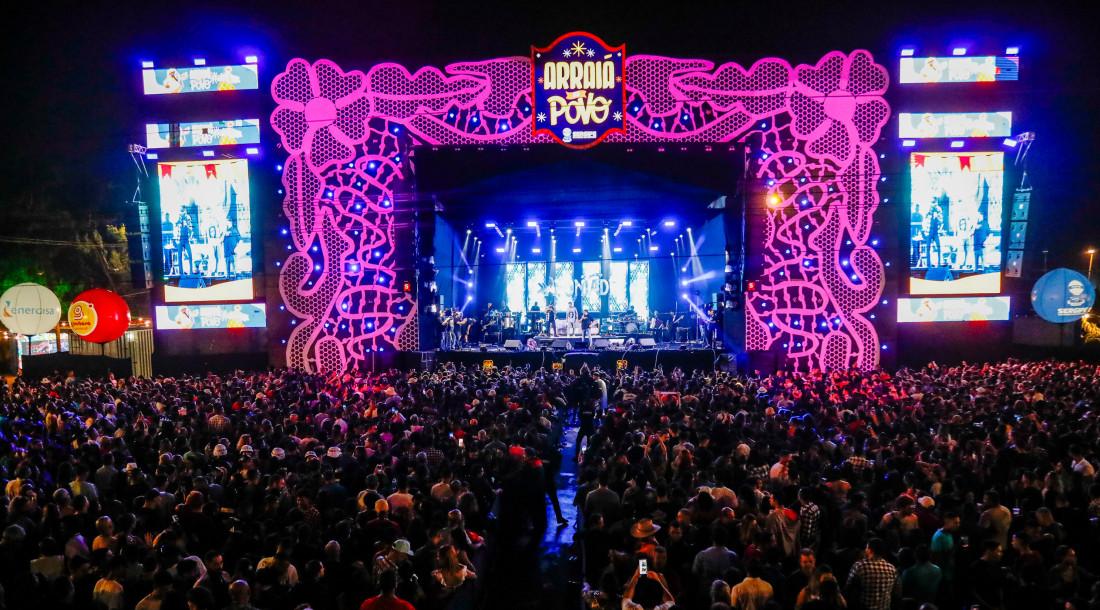 Zuerões do Forró, Limão com Mel e Ávine Vinny se apresentam no Arraiá do Povo nesta quarta-feira