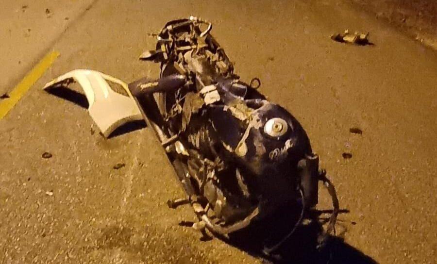 Acidente entre carro e moto  deixa uma pessoa morta na SE-425 em Cedro de São João