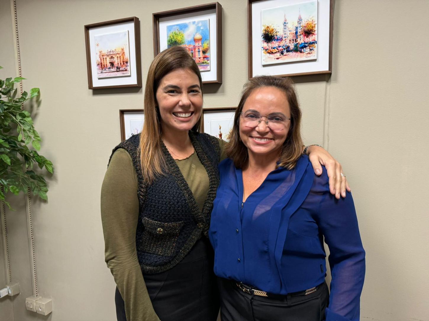 Andrea de Marival realiza visita de cortesia a primeira-dama de Sergipe, Erica Mitidieri