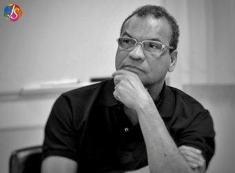 Carlos Cauê lança 'Tempo das Esperas' nesta quarta-feira, 17