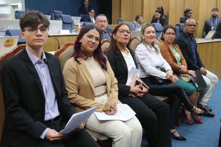CMA recebe estudantes vencedores do Projeto Jovem Senador