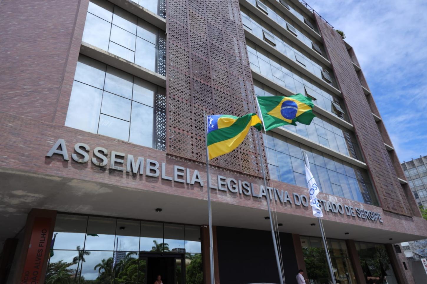 Deputados retomam trabalhos Legislativos nesta quinta-feira, 1°
