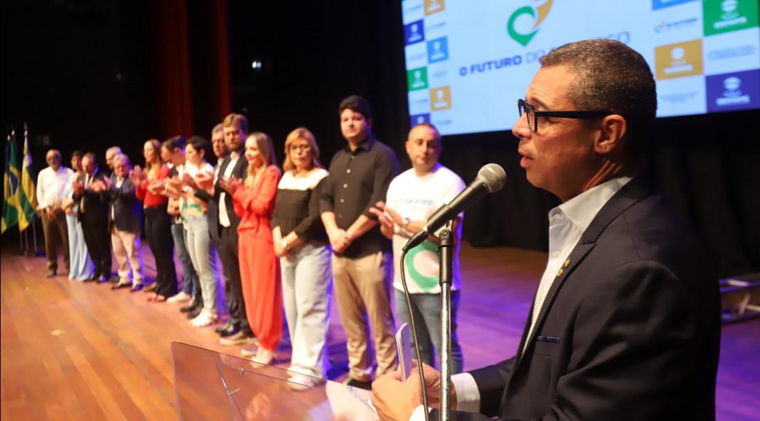 Governador se reúne com estudantes de escolas públicas estaduais no evento ‘O futuro do emprego’