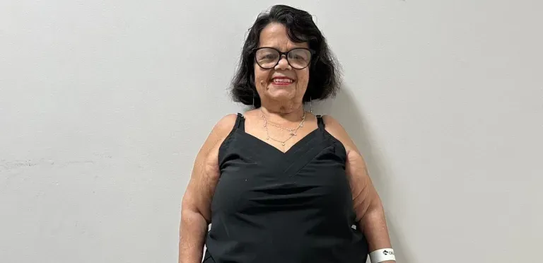 Hospital de Cirurgia faz implante raro em paciente com nanismo