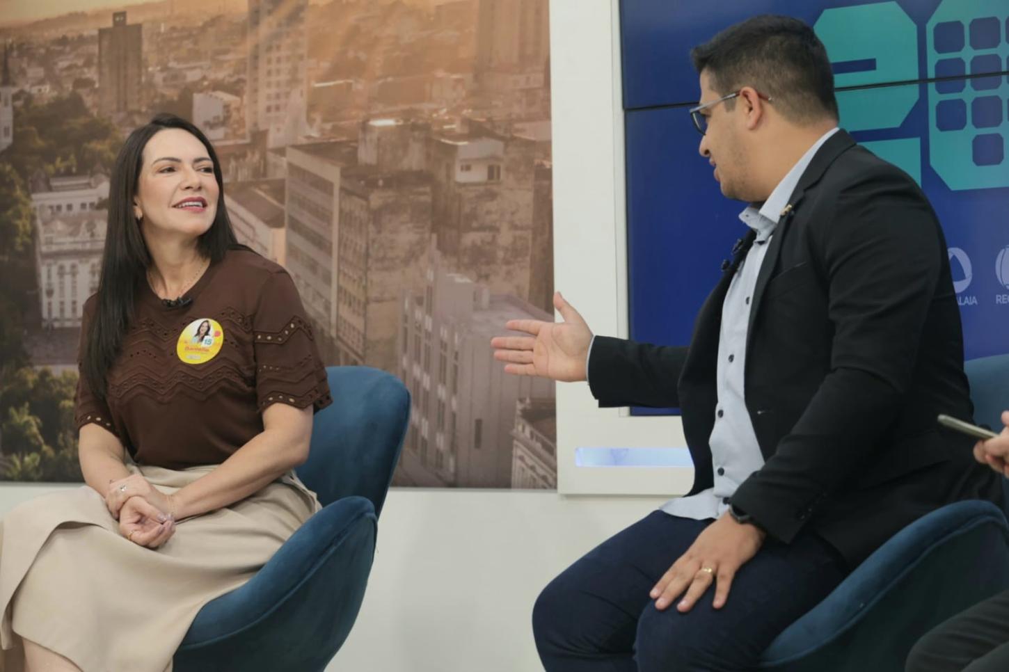 Delegada Danielle Garcia reforça o compromisso com os aracajuanos