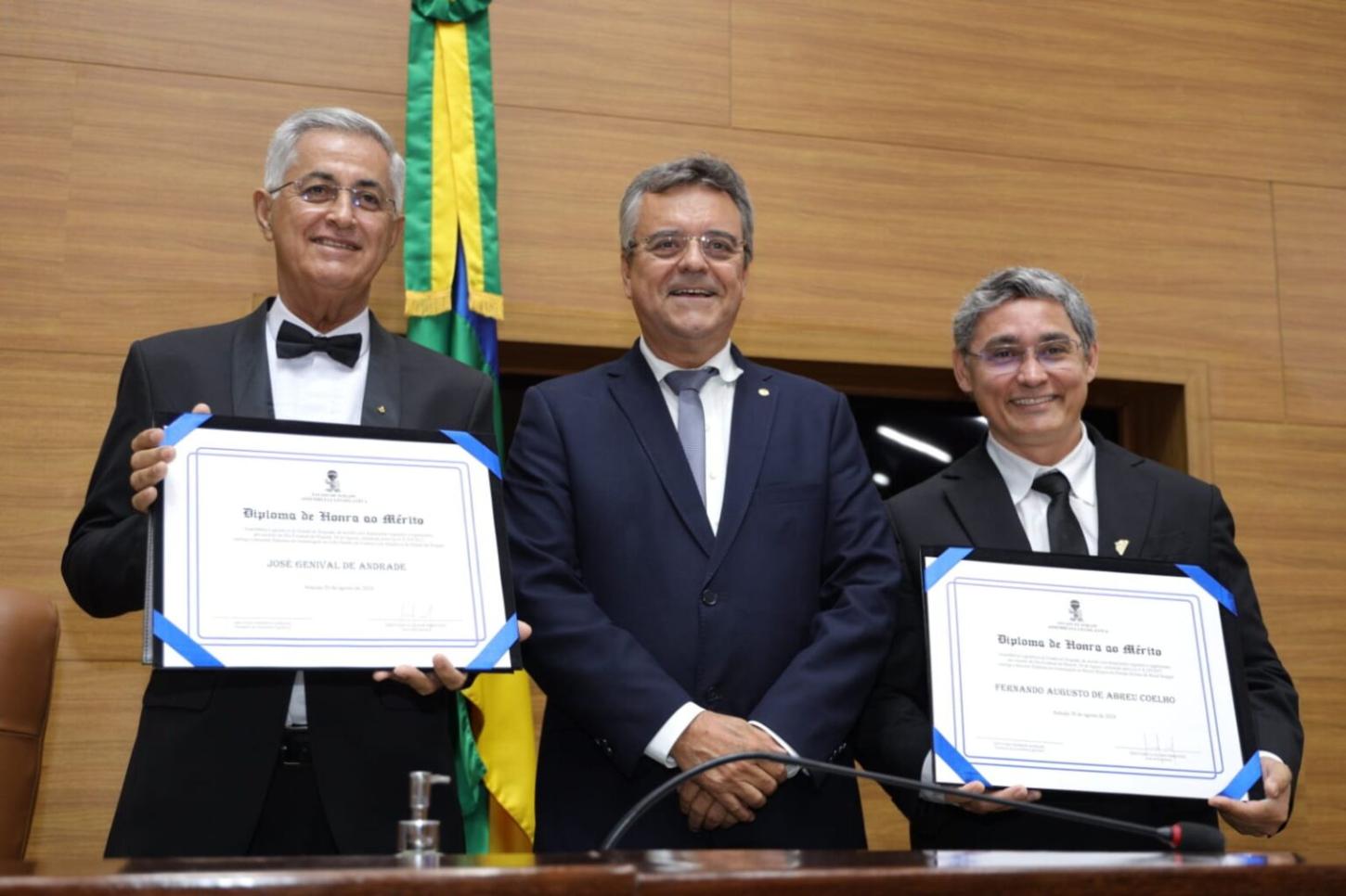 Dia do Maçom é celebrado na Assembleia Legislativa em sessão especial