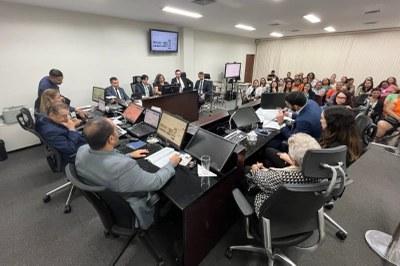 Endometriose: MPF cobra a aplicação e a ampliação de multa por descumprimento de decisão liminar
