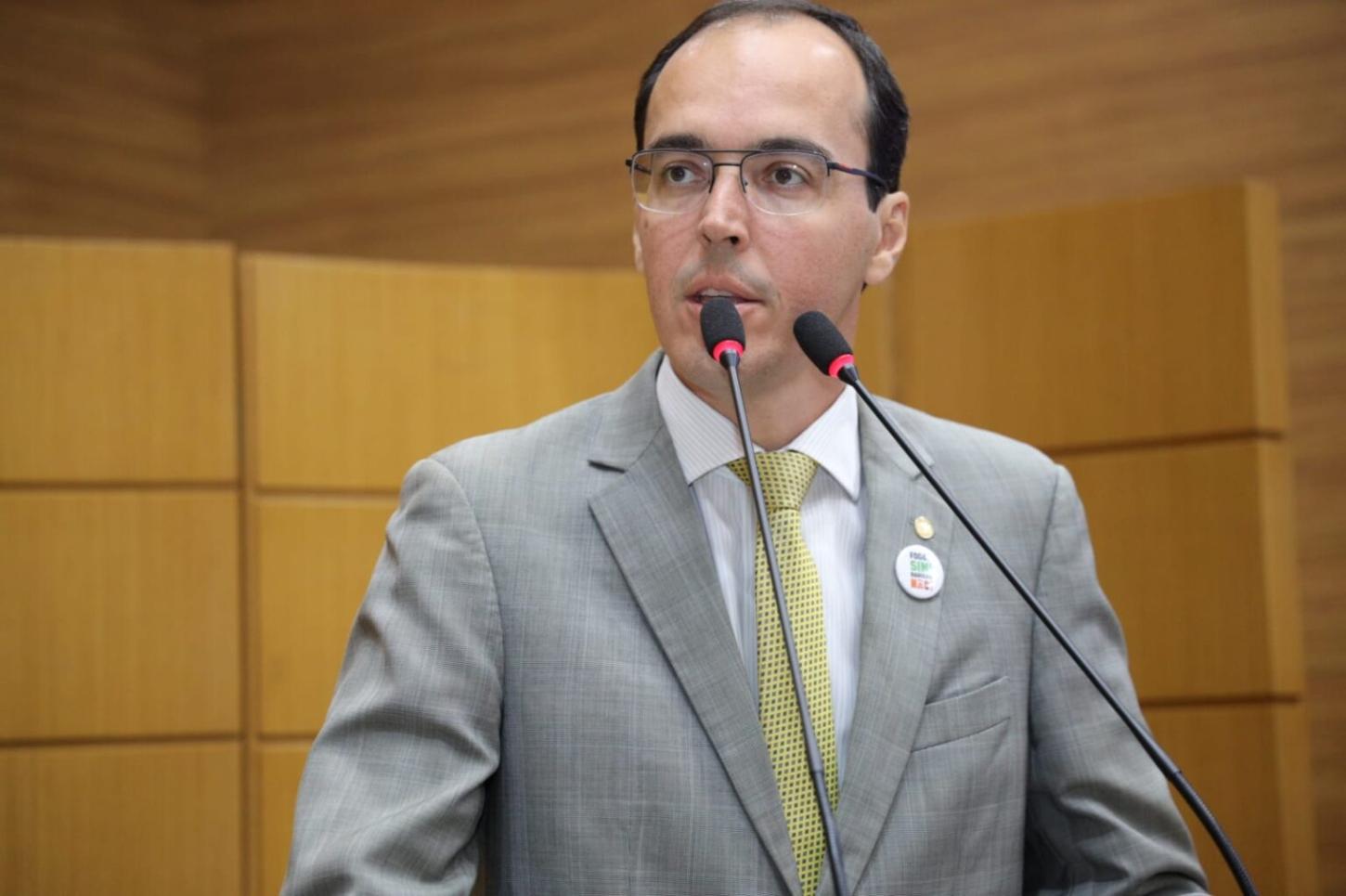 Georgeo Passos pede aprovação do PL para utilização de fogos sem ruídos