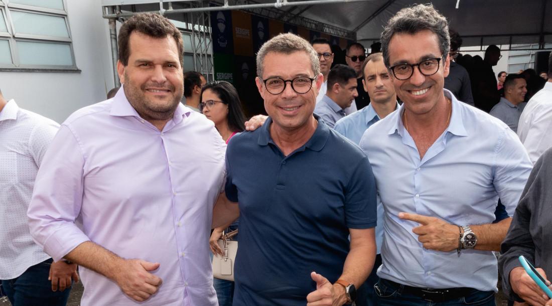 Governador anuncia saída de Walter Pinheiro da SES; assume em seu lugar Claudio Mitidieri