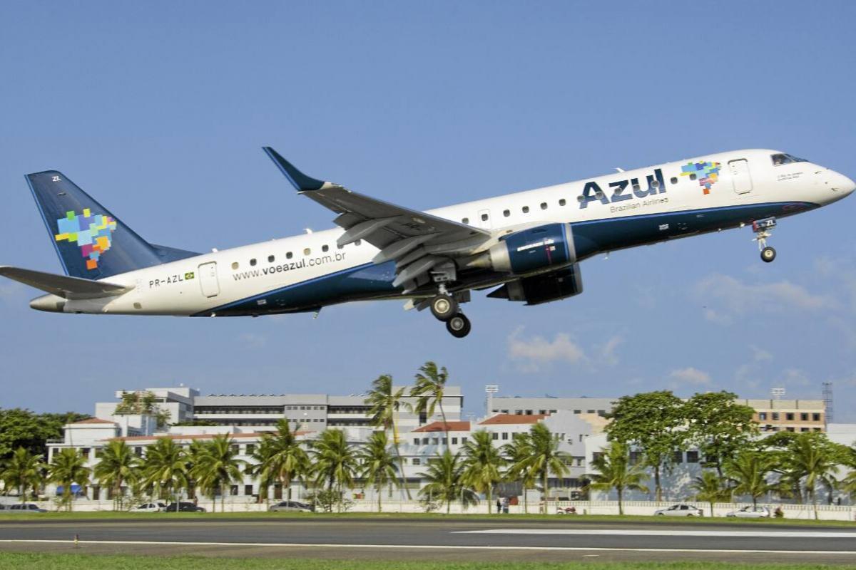 Incidente com avião da Azul fecha aeroporto de Florianópolis, nesta segunda