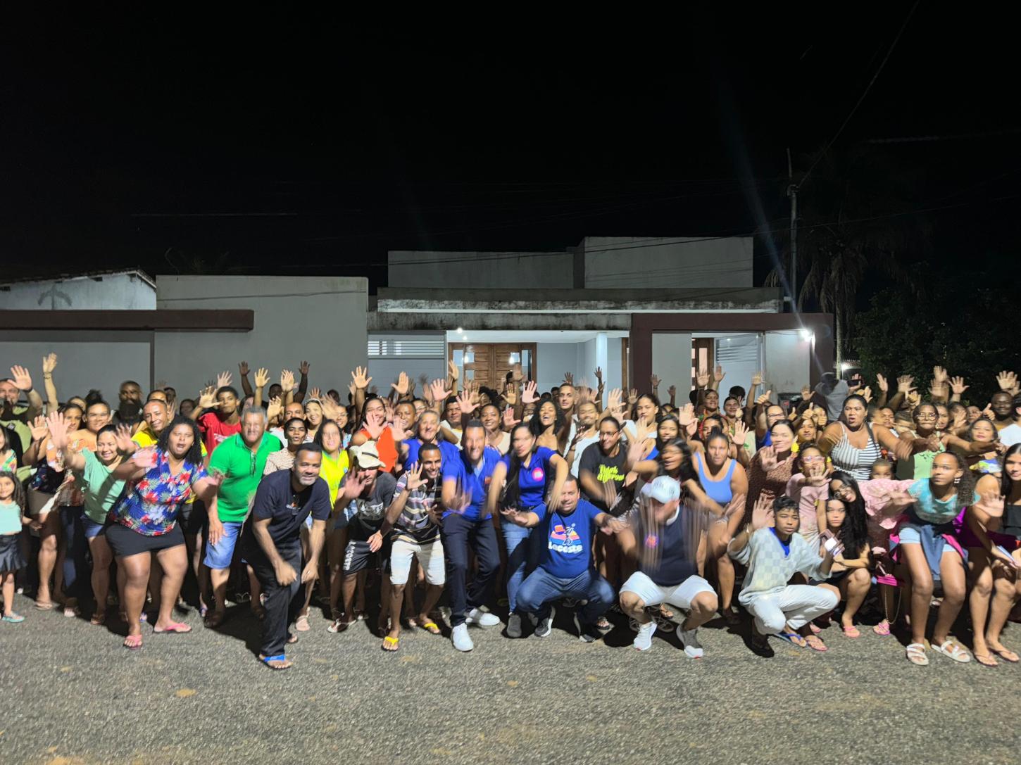 Marcones Melo reúne mais de 200 jovens para discutir políticas públicas e objetivos de governo