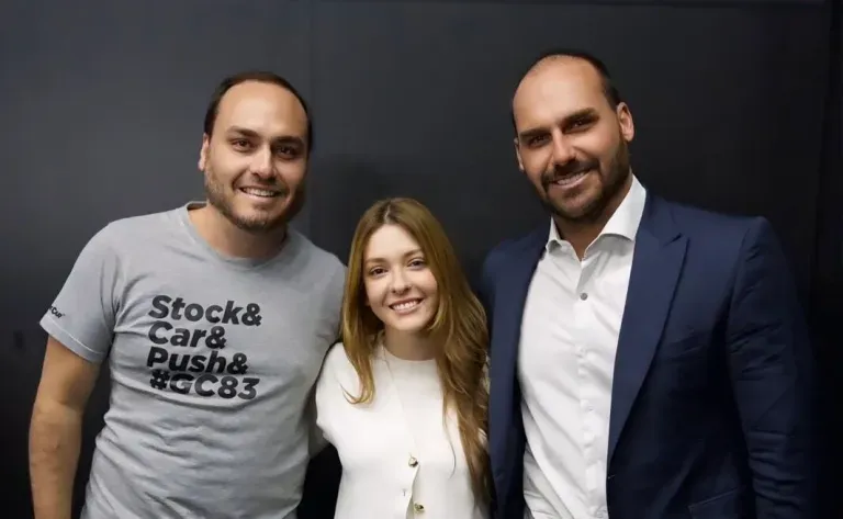 Moana Valadares participa de evento promovido por Eduardo Bolsonaro