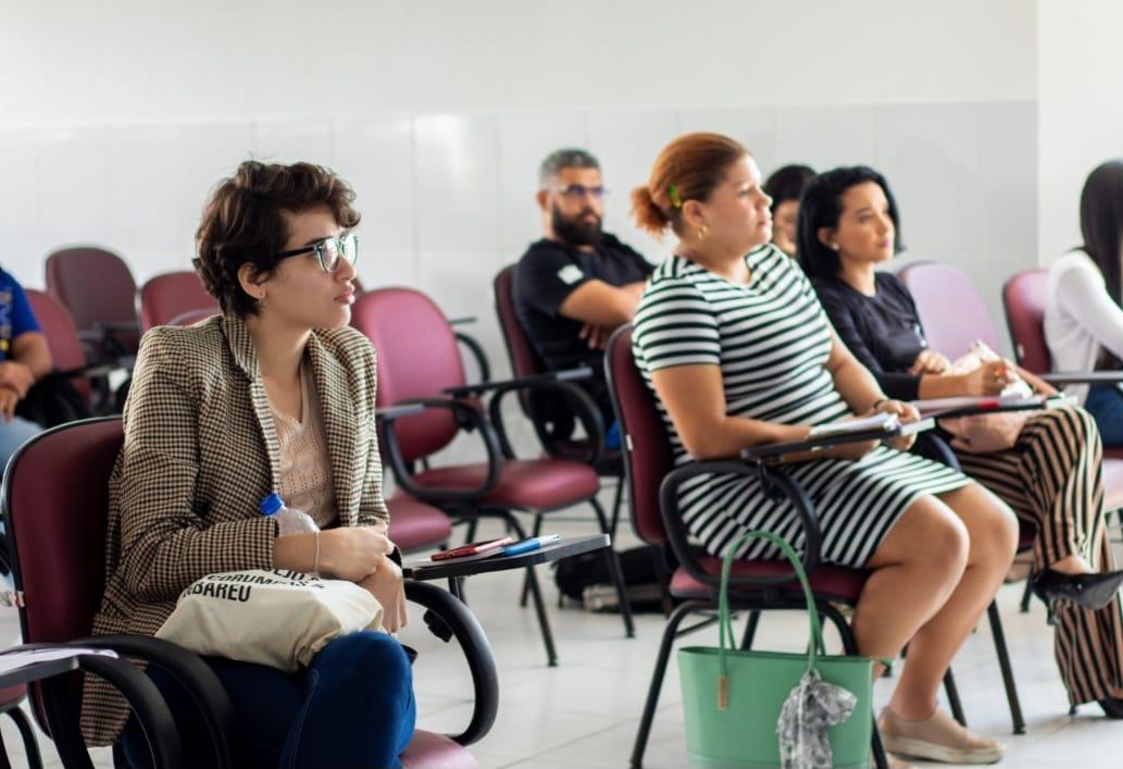 Múltiplas carreiras e professores especializados impulsionam sucesso de alunos de Direito na Fanese