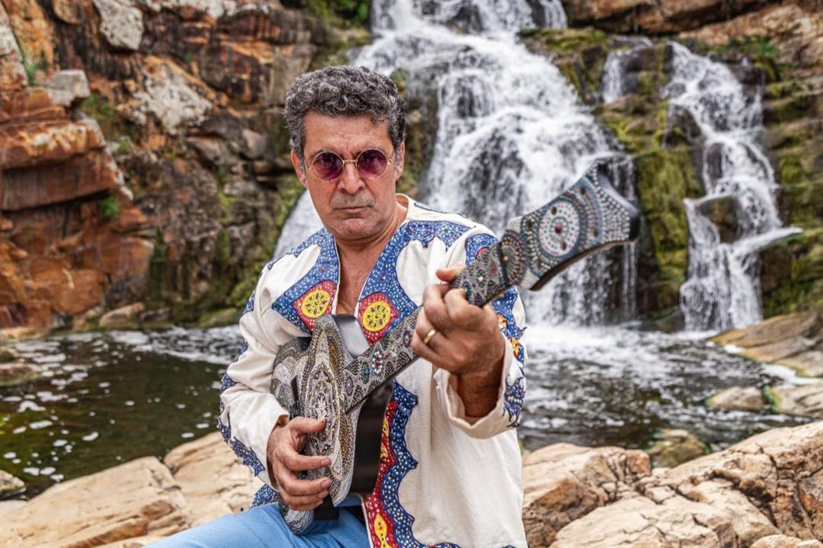 Nino Karvan apresenta a exposição Manguetons em Aracaju