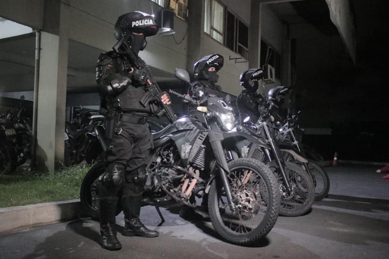 PM prende dois motociclistas por suspeita de embriaguez na Zona Norte de Aracaju