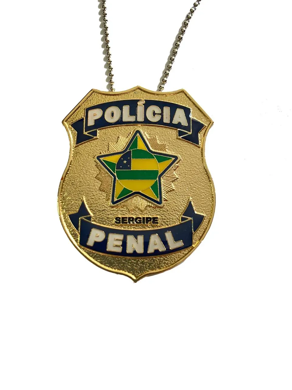 Policial penal é preso por suspeita de assalto a farmácia em Aracaju; Sejuc suspendeu o porte de Arma