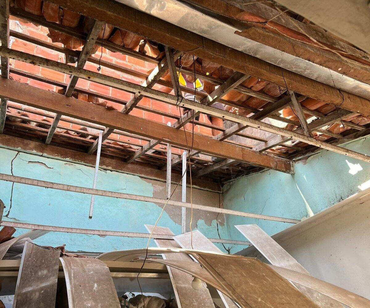 Colapso em obra na Atalaia expõe risco de exercício ilegal da profissão de engenharia
