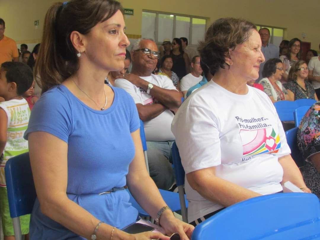 Emília Corrêa lamenta morte de Maria do Carmo e destaca seu legado de trabalho