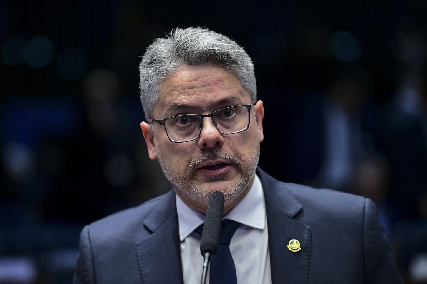 Projeto do senador Alessandro Vieira permite destinação de recursos do FNSP para as guardas municipais