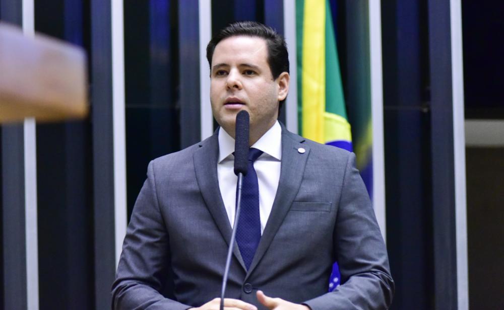 Rodrigo Valadares detona Pacheco e pede impeachment de Alexandre de Moraes