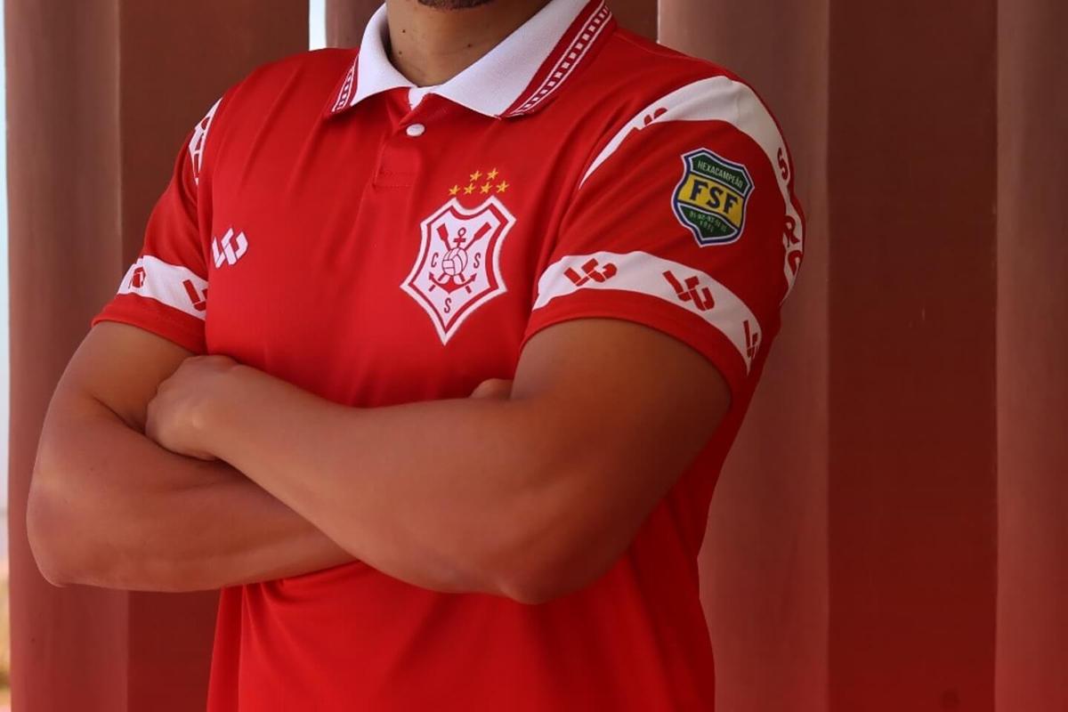 Sergipe lança camisa retrô celebrando hexacampeonato de 1996
