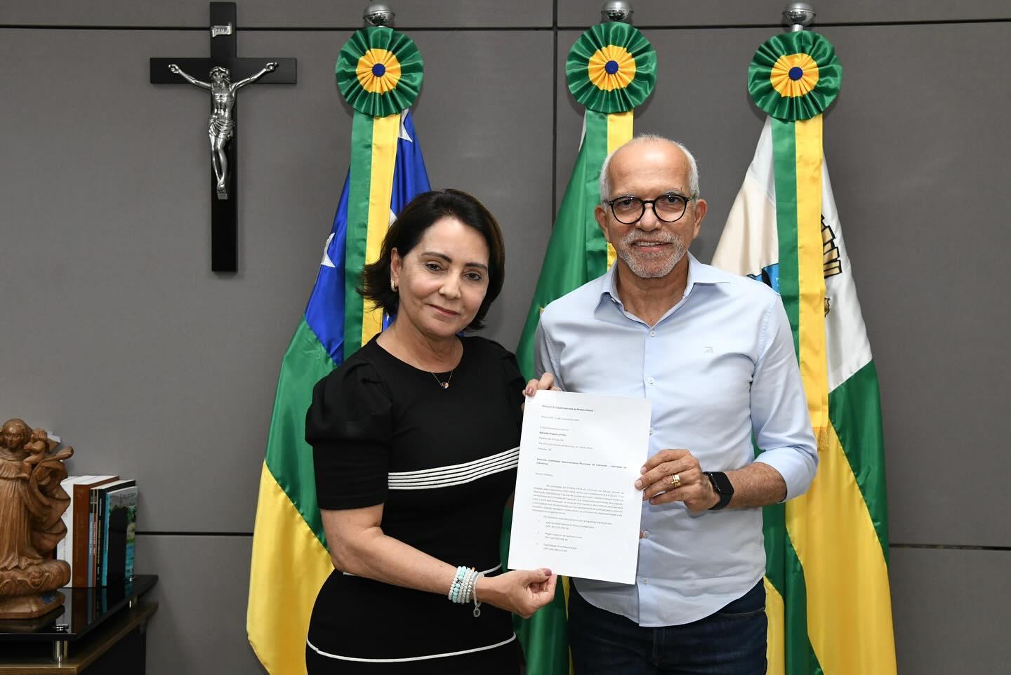 Emília precisará de um “gabinete de crise” para combater o “Marketing do Mal”