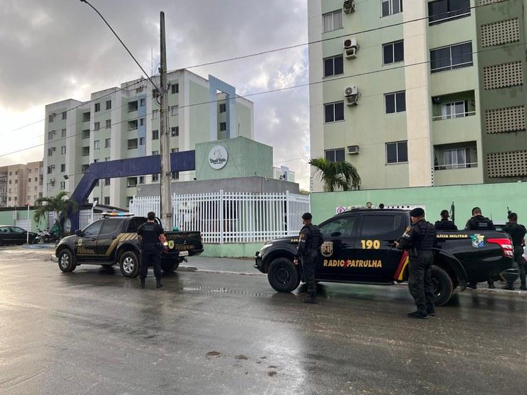 PF cumpre mandado de busca e apreensão e prisão preventiva em Aracaju, São Cristóvão e Socorro