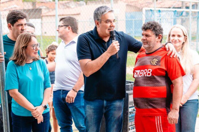 Sérgio anuncia projeto de transformação urbana durante Mutirão de Limpeza Pós-Chuva no Loiola II