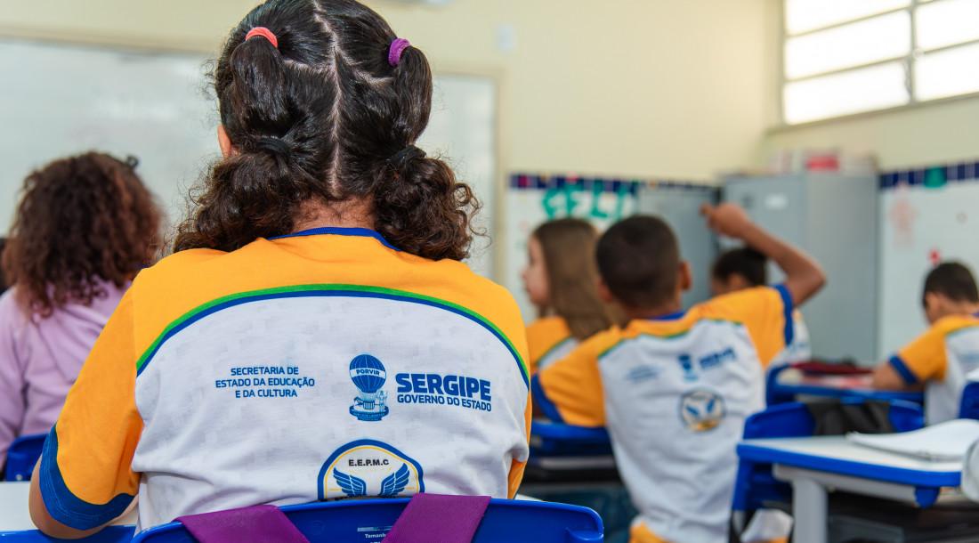 Sergipe cumpre o acordo com o magistério e paga acima do piso nacional