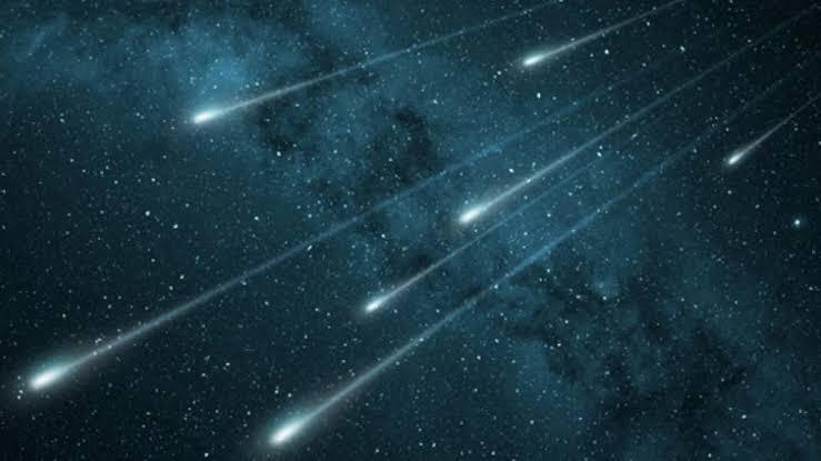 Chuva de meteoros ou lixo espacial? Fenômeno impressiona moradores em Sergipe e Alagoas