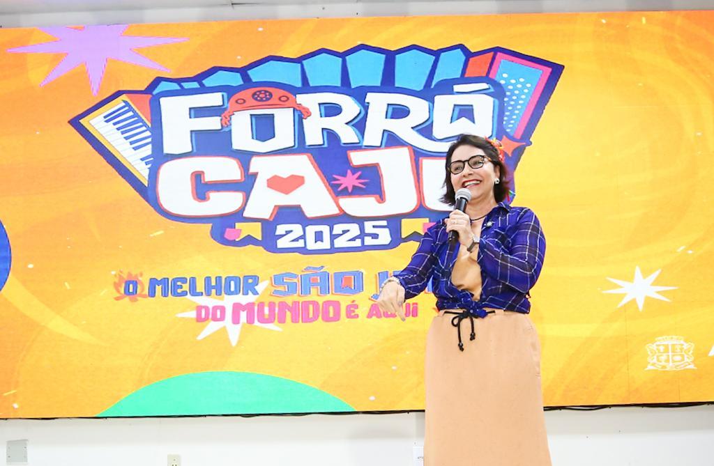 Emília Corrêa acerta com Forró Caju descentralizado e rico em diversidade